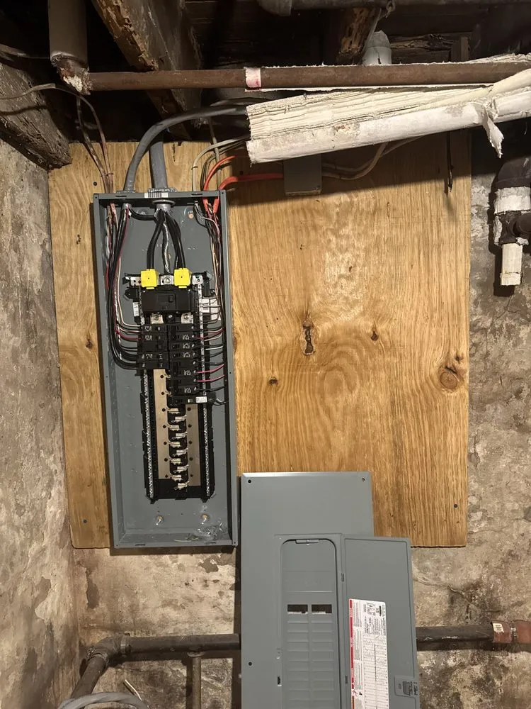 Licensed electrician providing electrical repair in Kunkletown, PA - JOM Electric