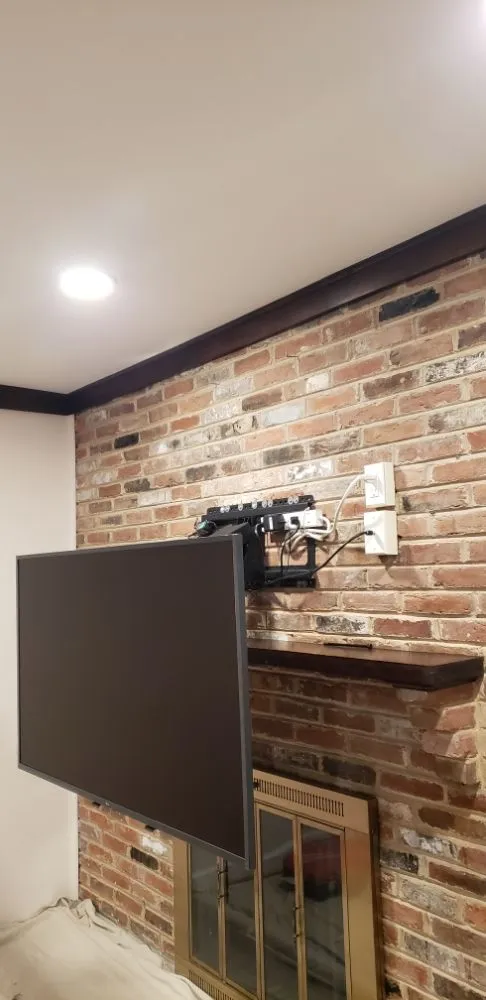 Slide of Jomar Services