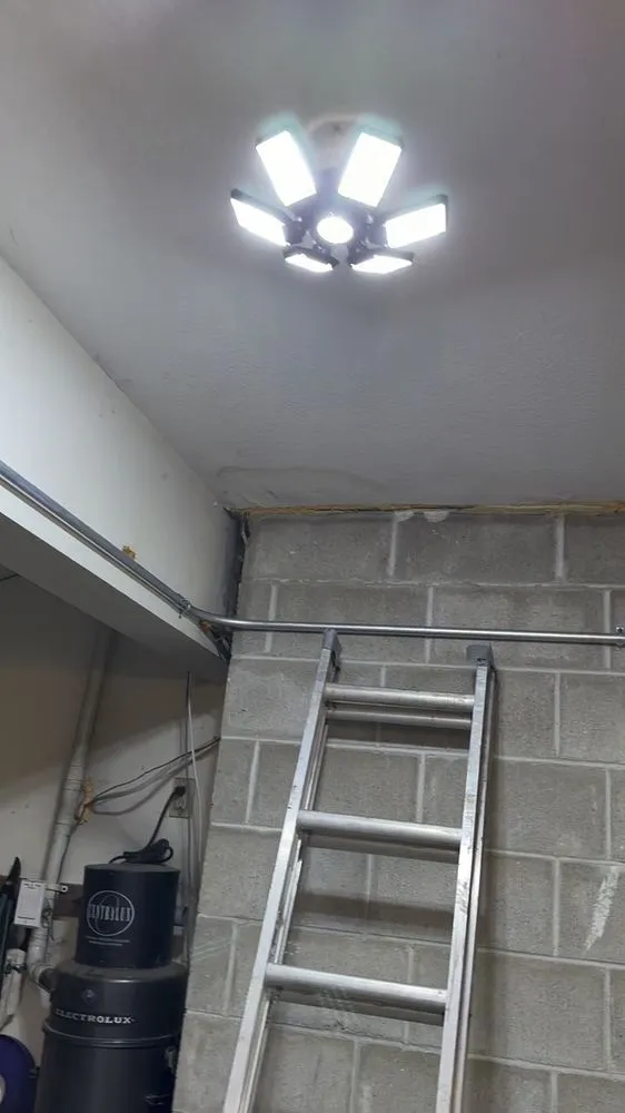 Slide of Jon Dyer Electrician