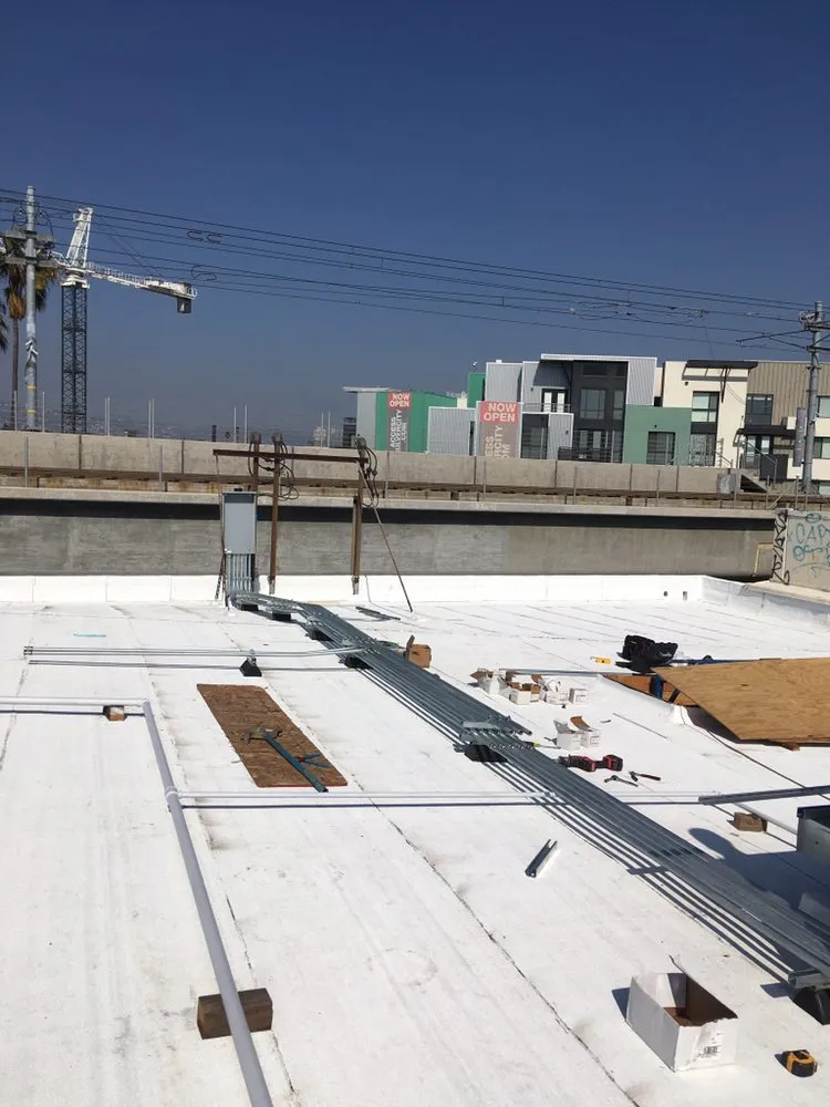 Slide of Jonathan Electric