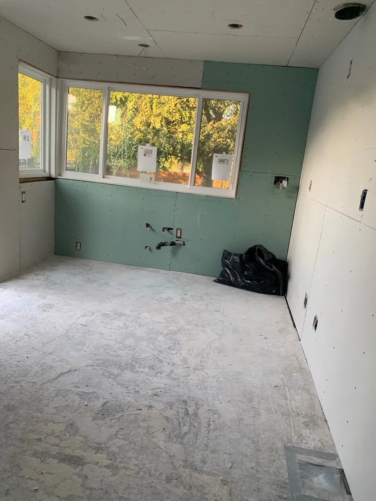 Slide of Jonathan Electric