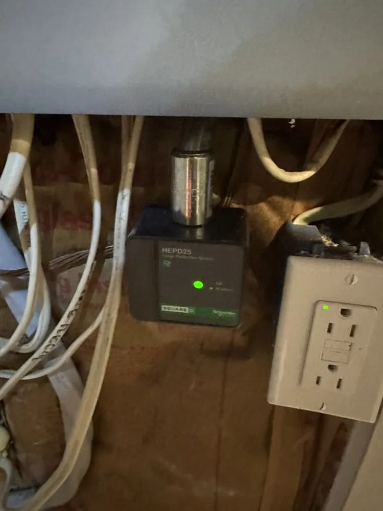 Slide of Jonathan Knell Electrician