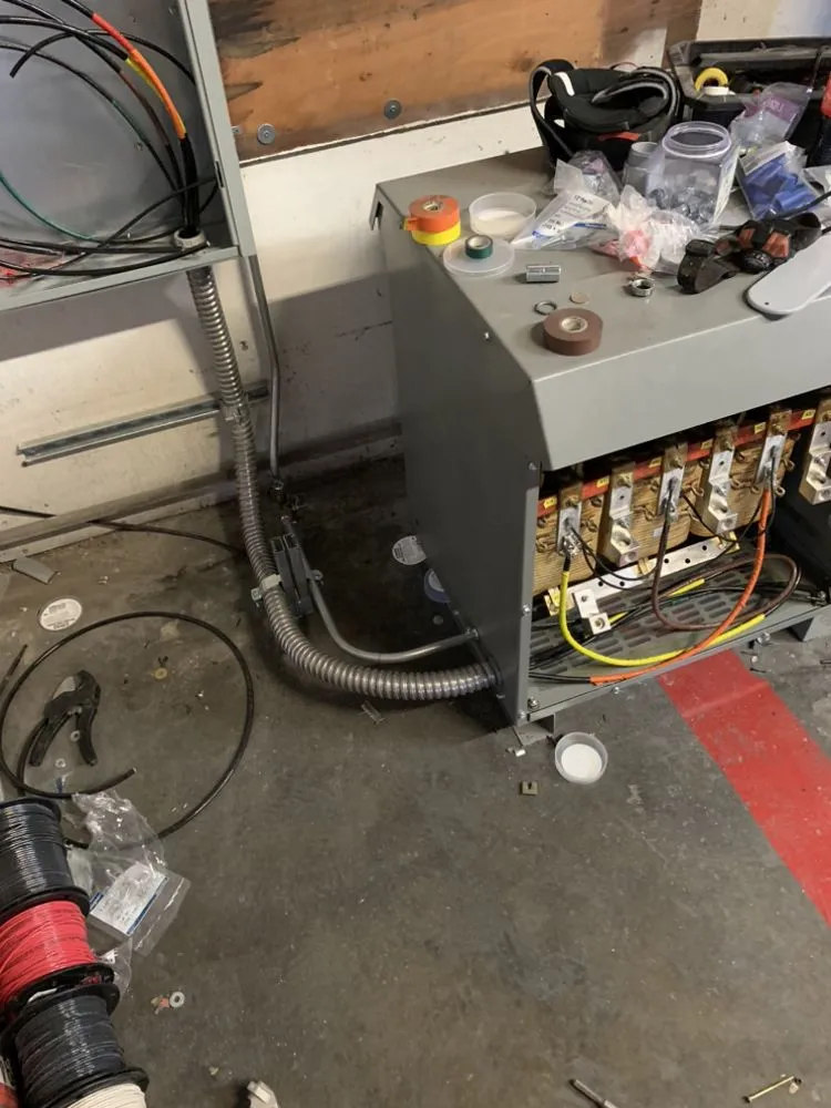 Slide of Jonesy Electric