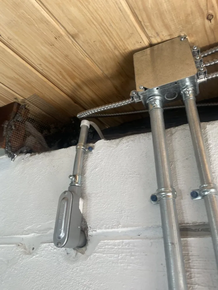 Slide of Jose Electrical