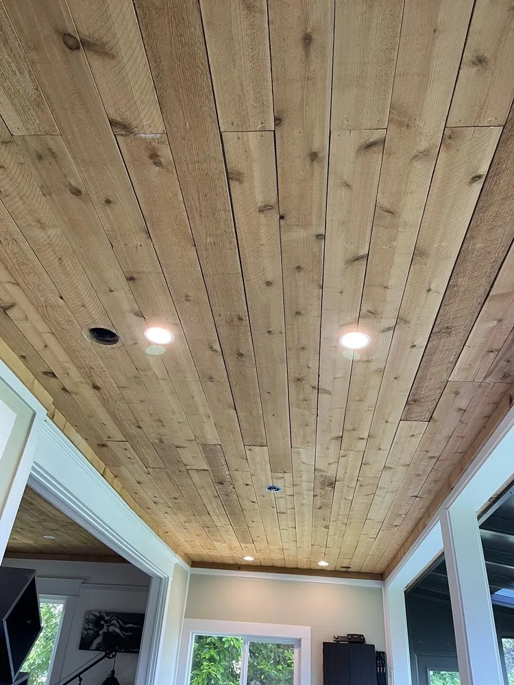 Slide of Jose Electrician