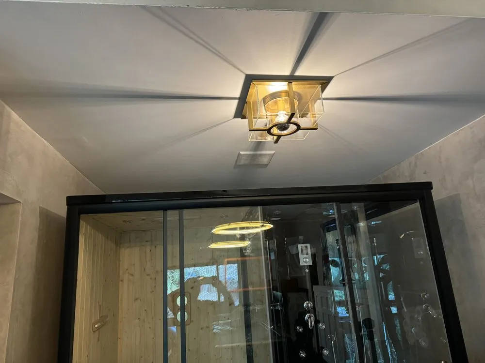 Slide of Jose Electrician