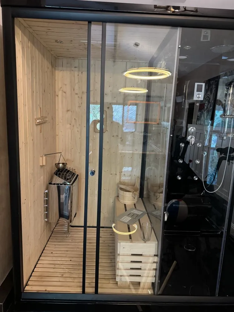 Slide of Jose Electrician