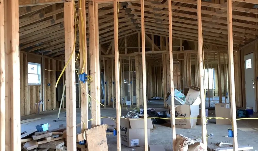 Slide of Jose Electrician