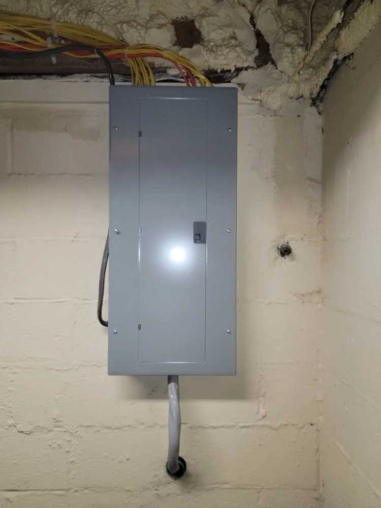 Slide of Jose Gonzalez Electrical Service