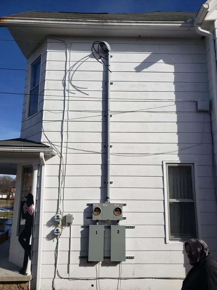 Slide of Jose Gonzalez Electrical Service