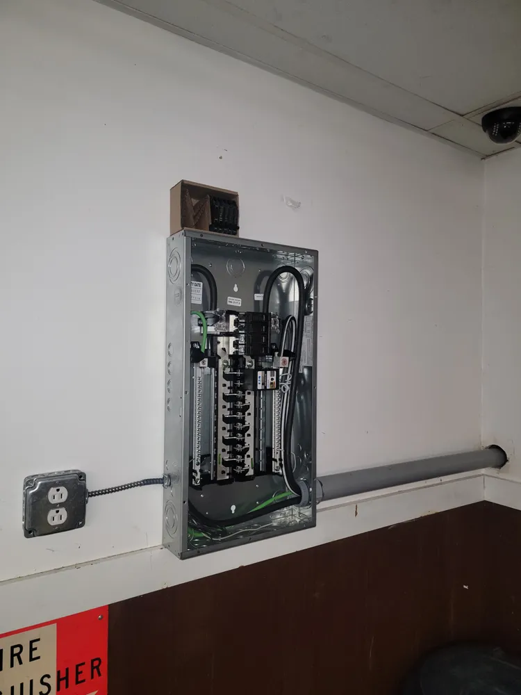 Slide of Jose Gonzalez Electrical Service