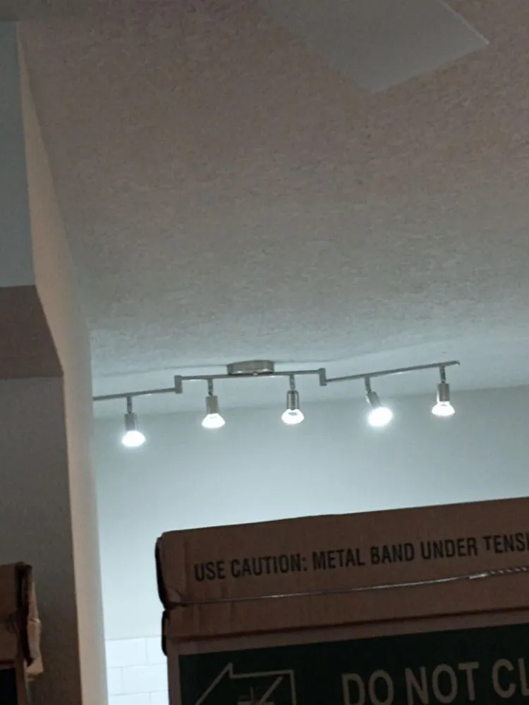 Certified electrician providing outlet and switch repair in Brenham, TX - Jose Home Remodeling & Electrician