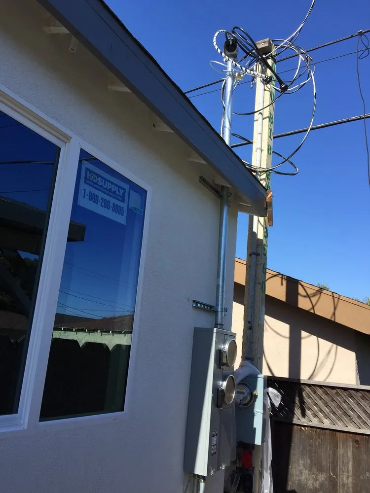 Professional electrician providing panel upgrade in Huntignton Park, CA - Jose's Electrical and Iron Works