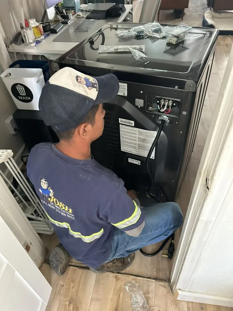 Slide of Josh the Honest Electrician