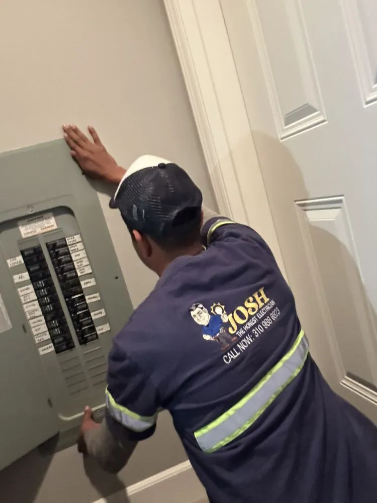 Slide of Josh the Honest Electrician