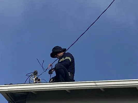 Josh the Honest Electrician