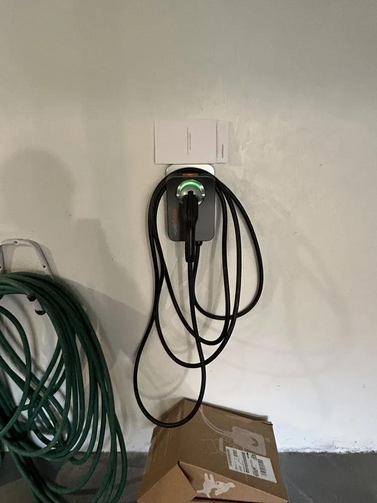 Slide of Josh Utter Licensed Electrician