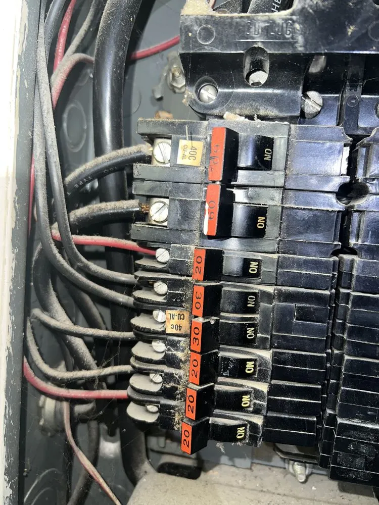 Trusted outlet and switch repair in Kimberlin Heights, TN by Joshua A Sands Making Better Homes
