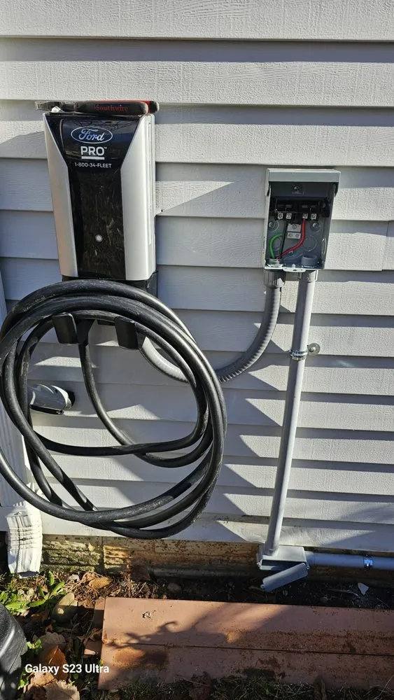 Licensed electrical repair experts serving Temple Hills, VA - JP Electrical Services
