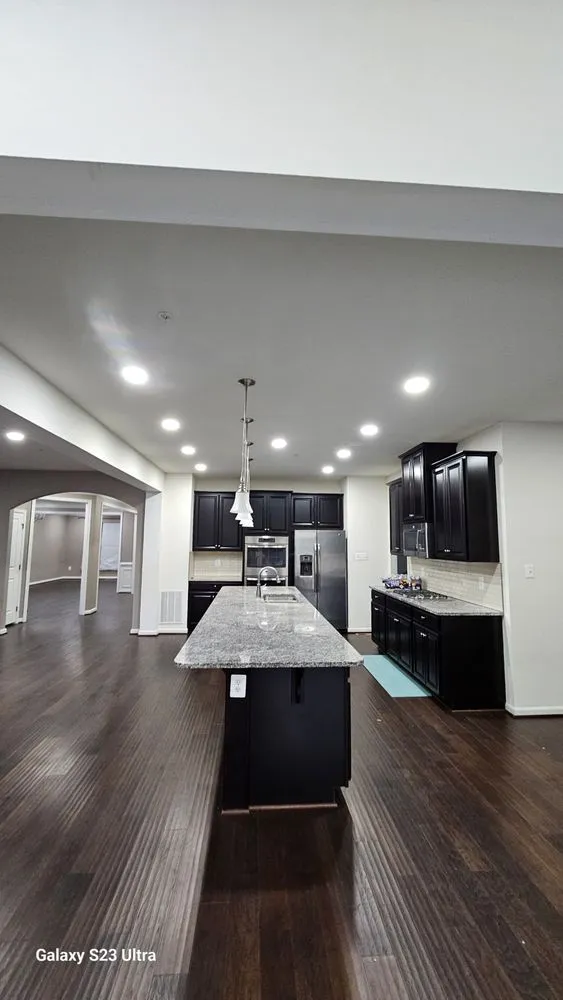 Professional electrician providing outlet and switch repair in Temple Hills, VA - JP Electrical Services