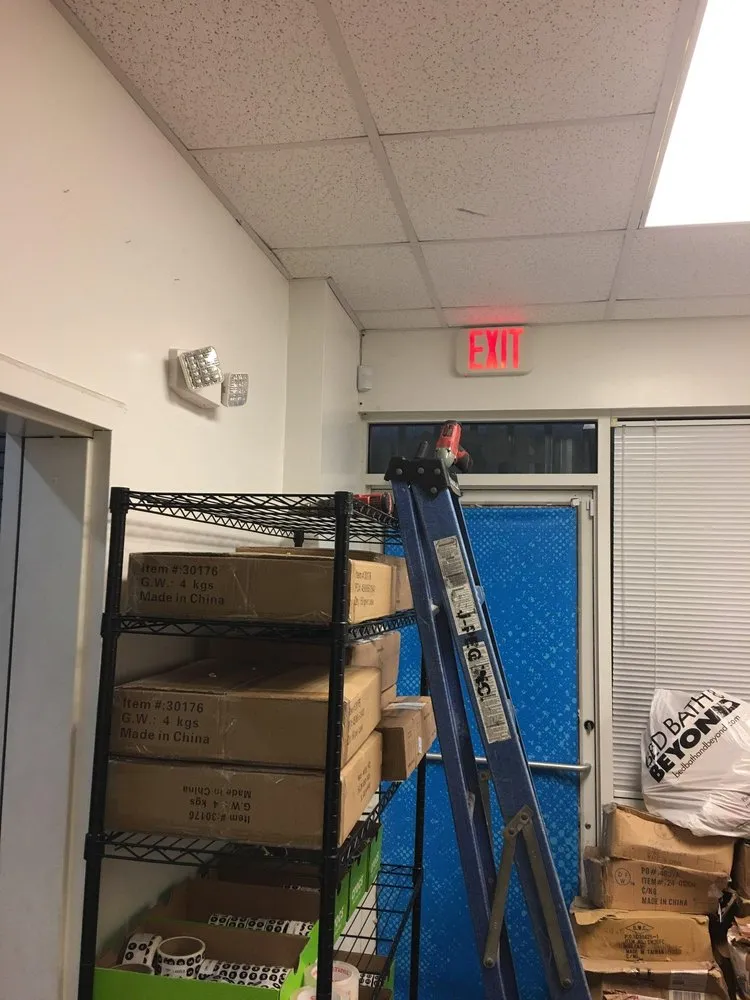 Expert circuit breaker repair service in ,  - JPEG Electrical Contracting