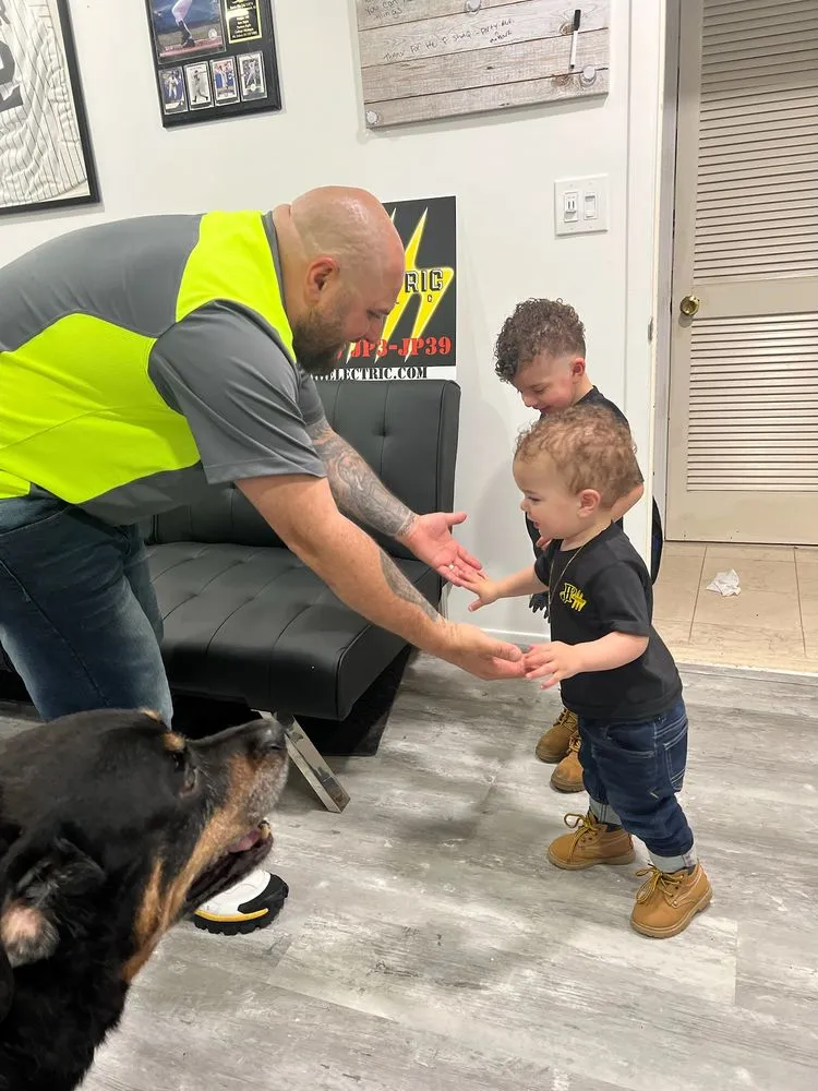 Slide of JPiii Electric