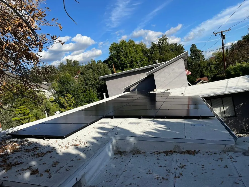 Emergency outlet and switch repair in Pacoima, CA by JPower Connection