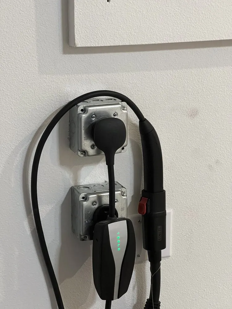 Slide of JPS Electrical Solutions