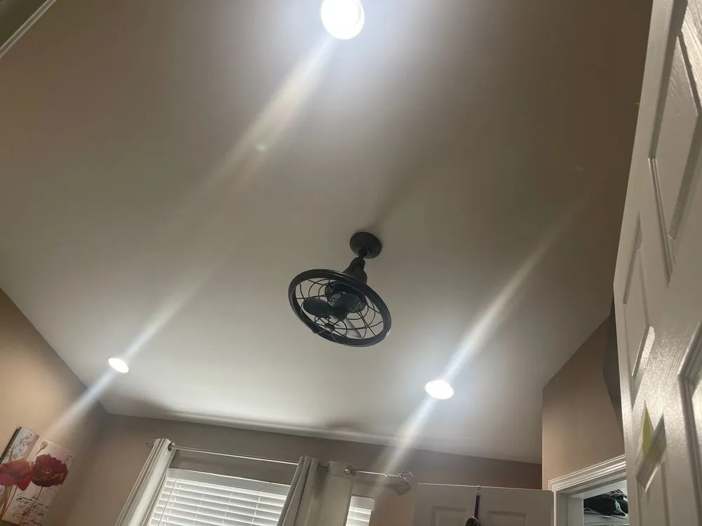 Slide of JQ Electric Solutions