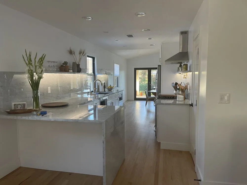 Slide of JR Electric - San Diego