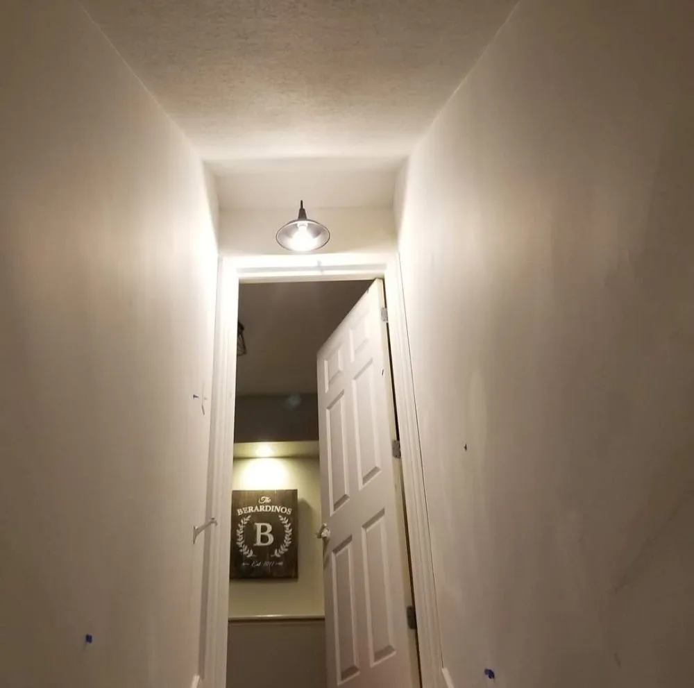 Slide of J&R Electric