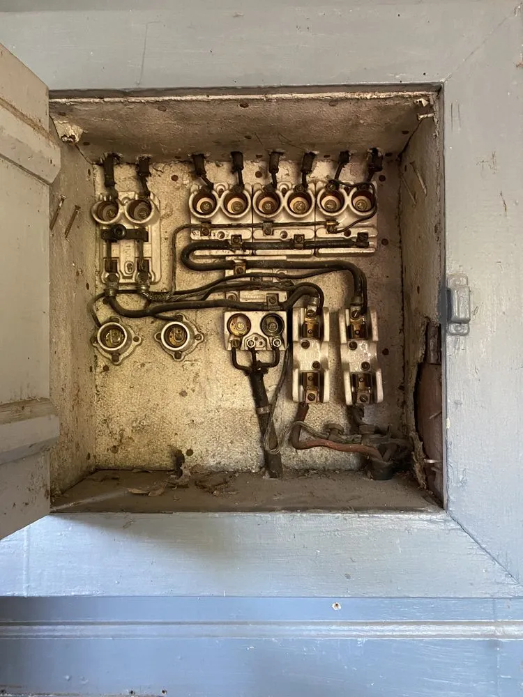 Expert outlet and switch repair in Winston-Salem, NC by JR Electric