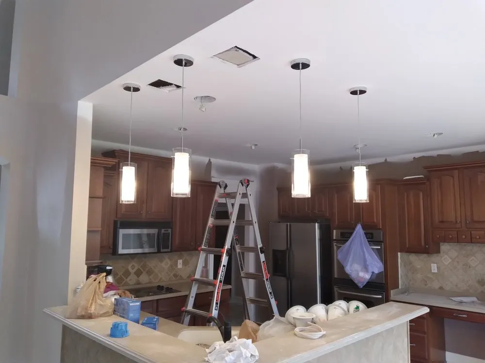 Certified electrician providing lighting installation in , 
