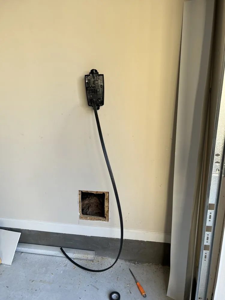 Slide of J&R Electricians