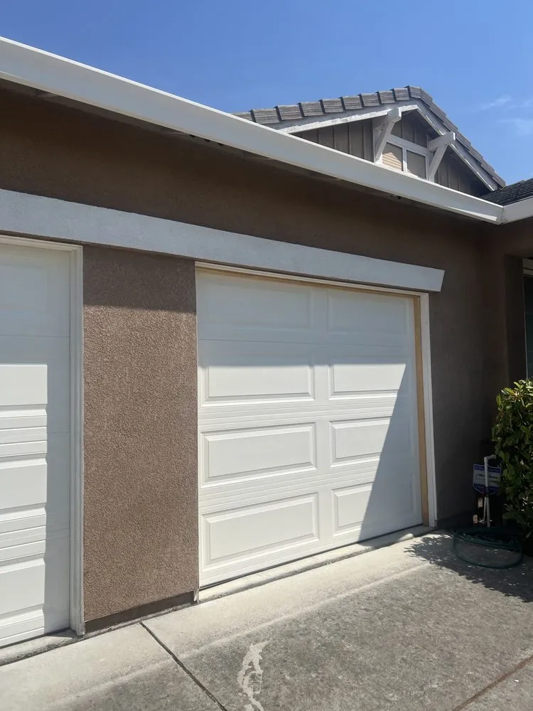 Slide of J&R Handyman Services