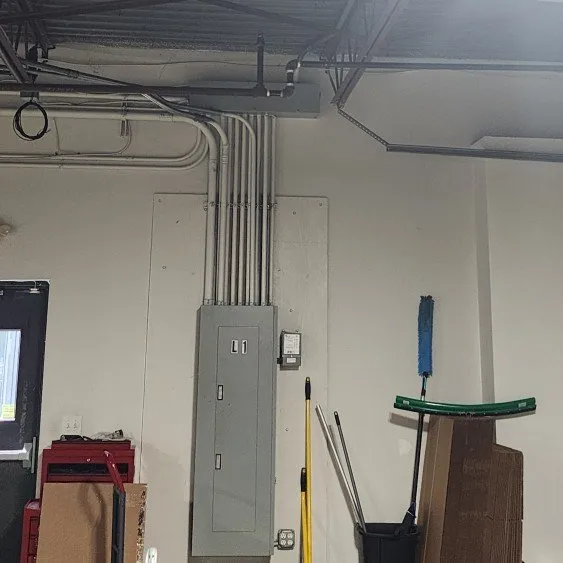 Slide of JR5 Electrical Services