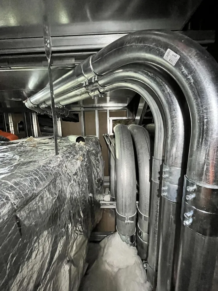 Slide of JRS Electric Solutions