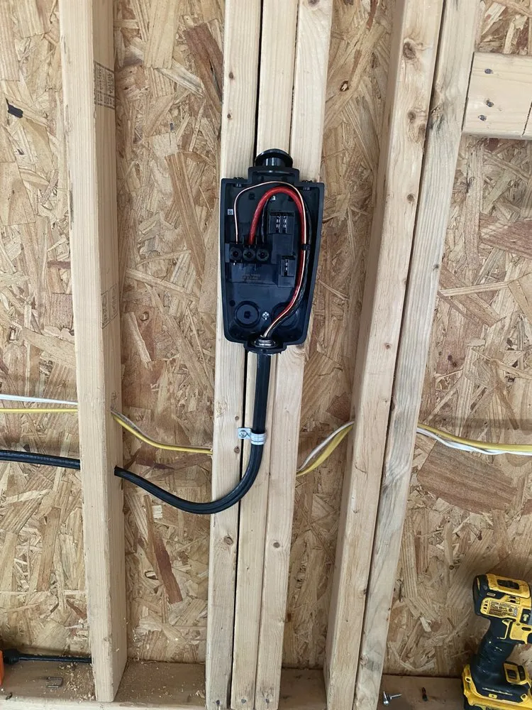 Slide of Jr’s Electrical Services