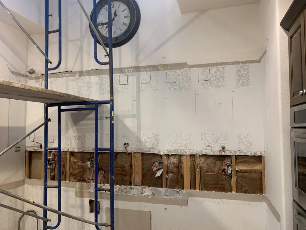 Expert electrical repair service in , - J's Electric Electrical Contractors