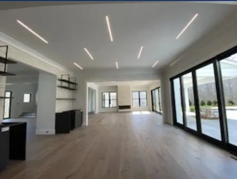 Slide of Js L I Electric