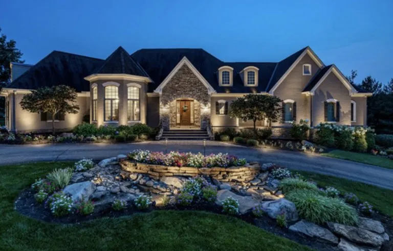 Slide of Js L I Electric