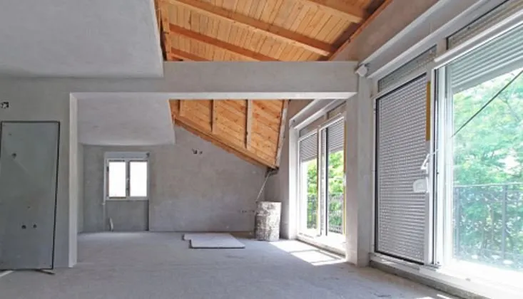 Slide of J's Maintenance & Locksmith