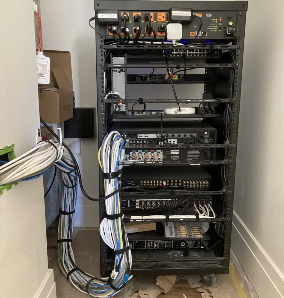 Trusted electrician providing outlet and switch repair in , 