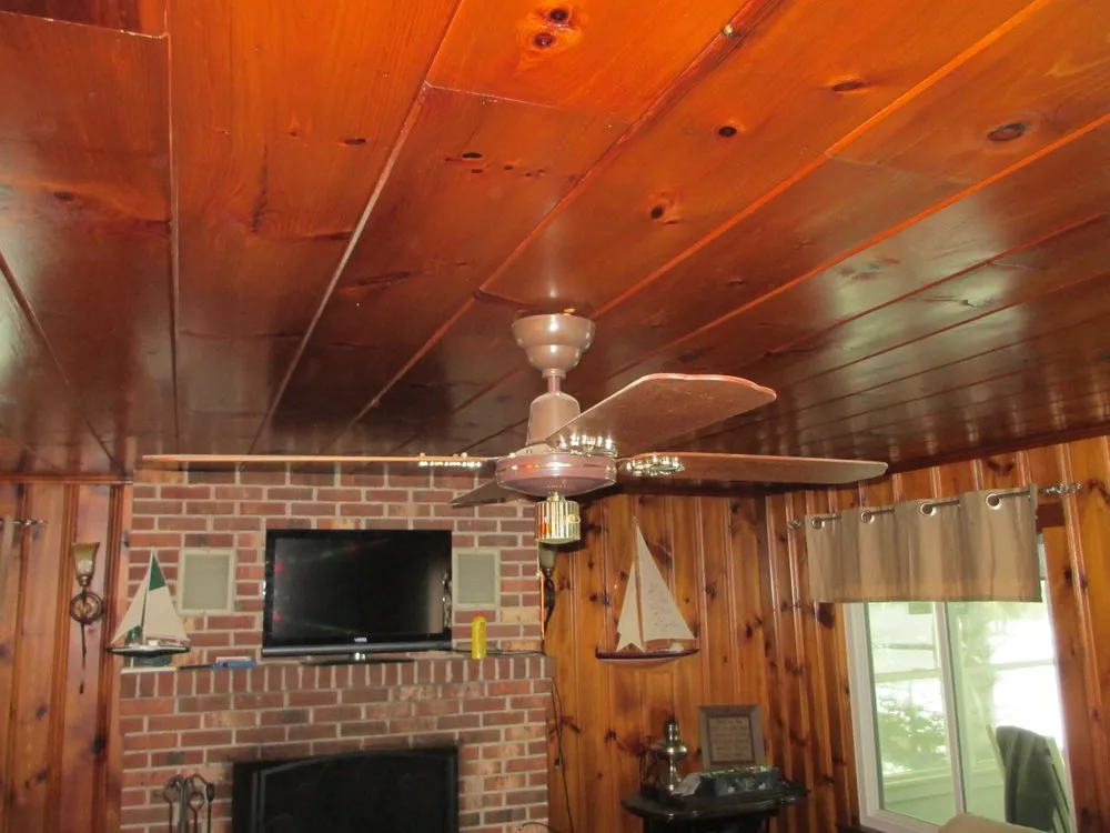 Slide of J&S Technical Electric