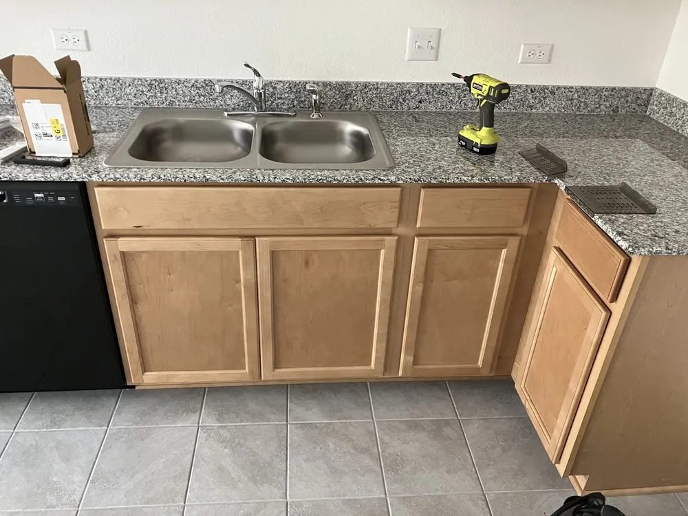 Professional lighting installation experts serving , - JSE Handy