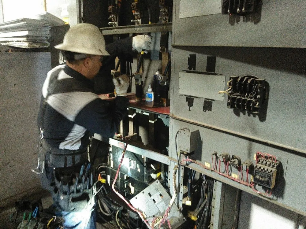 Slide of JSF Electric Services