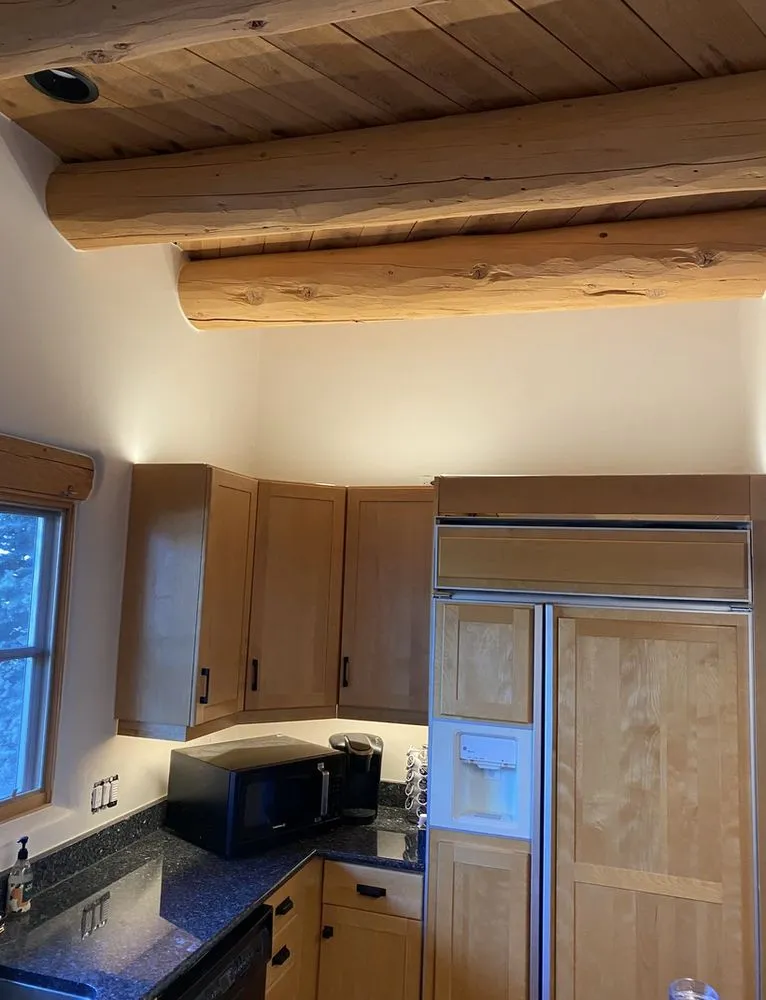 Slide of J&Son’s Electric Pro