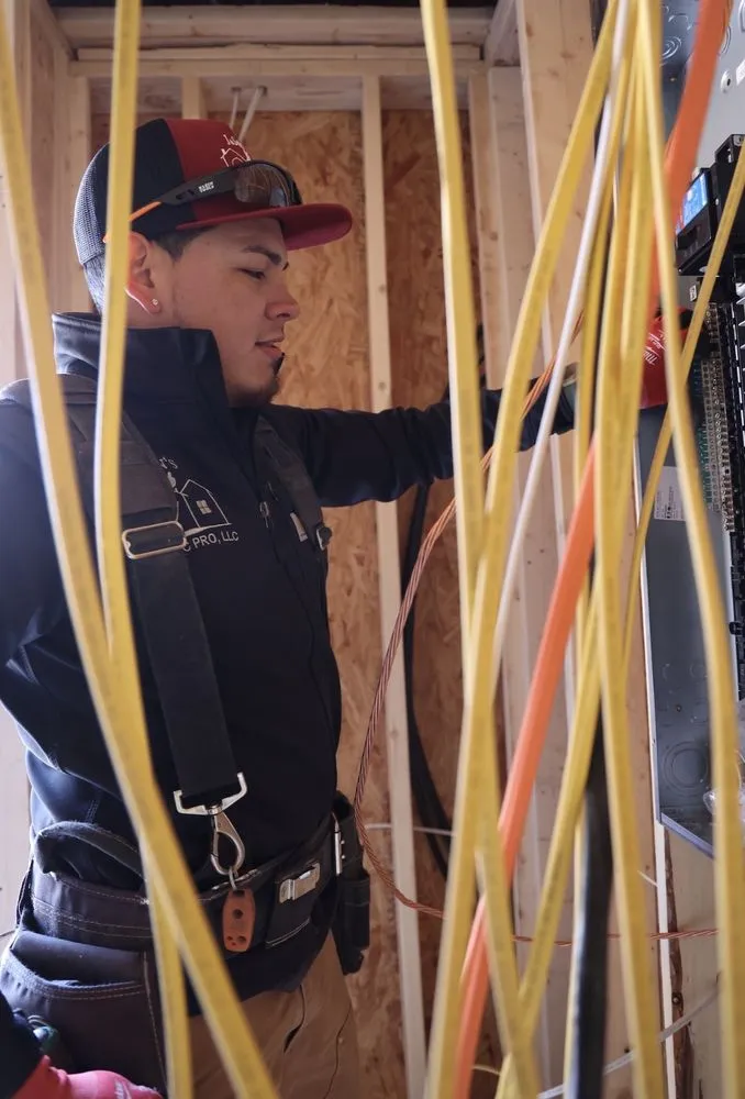 Slide of J&Son’s Electric Pro