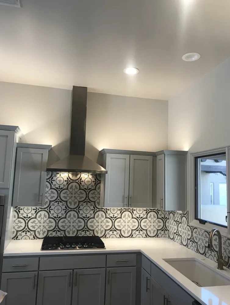 Slide of J&Son’s Electric Pro