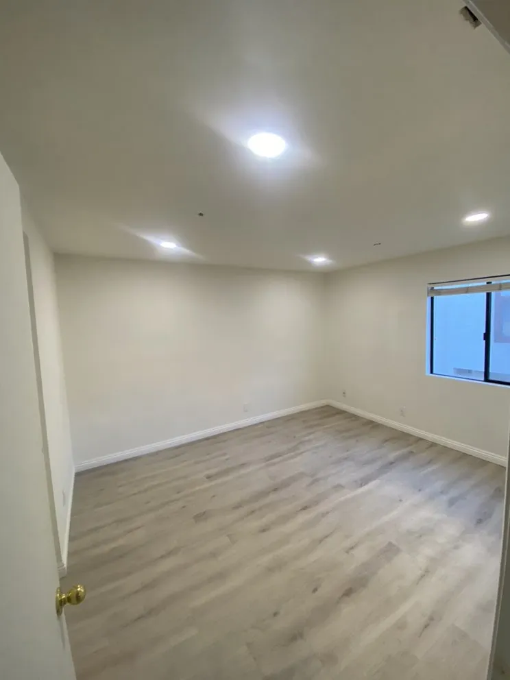 Slide of JTS Electrical